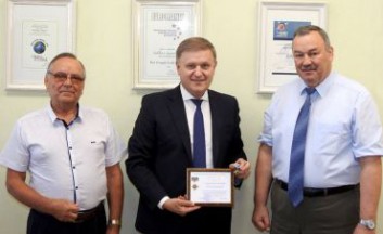 big-cea-mai-inalta-distinctie-sindicala-pentru-presedintele-moldova-agroindbank