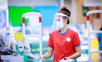 essential employee coronavirus mask