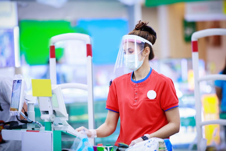 essential employee coronavirus mask