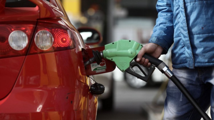 au-crescut-preturile-la-carburanti-cat-costa-un-litru-de-benzina-si-motorina-162249-1610783714