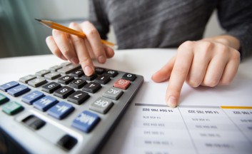 De_ce_scutiri_pot_beneficia_persoanele_fizice_la_calcularea_impozitului-min